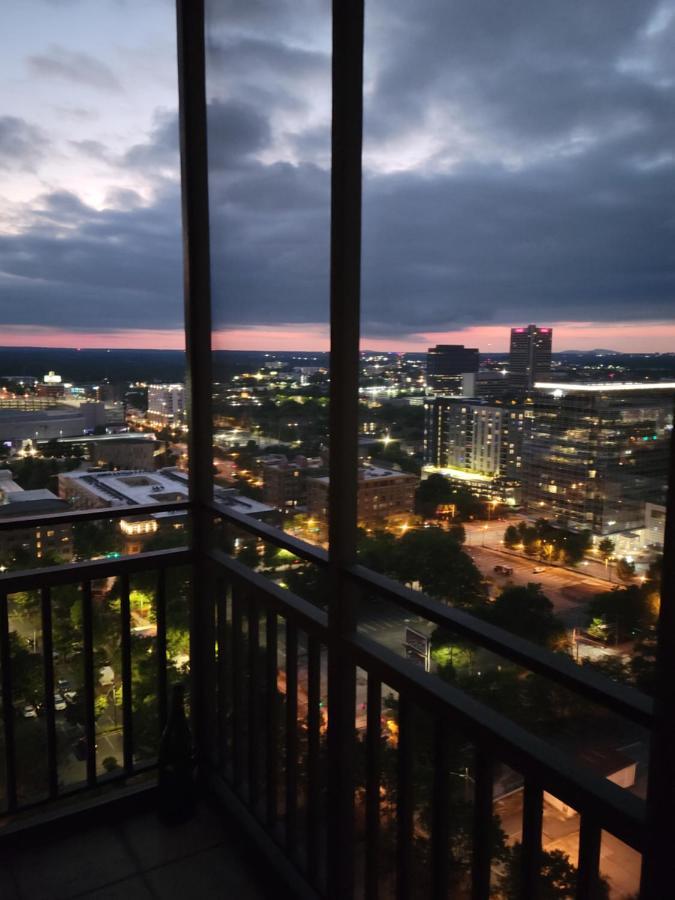 Modern Designed Dtwn Condo With A 99 Percent Walk Score AtlantaAtlanta  Kültér fotó